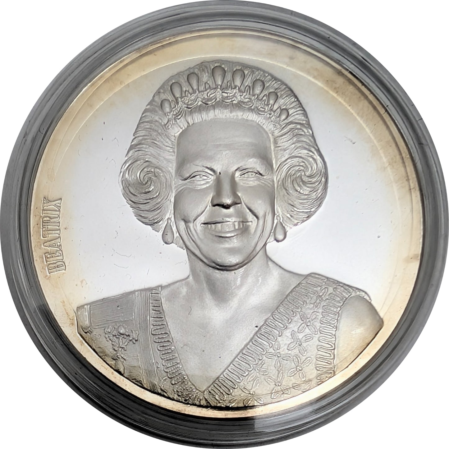 Europäische Monarchinnen und Monarchen, 10 Silbermedaille