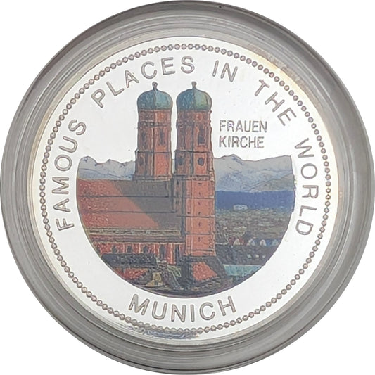 Frauenkirche in München - Berühmte Plätze der Welt, farbig