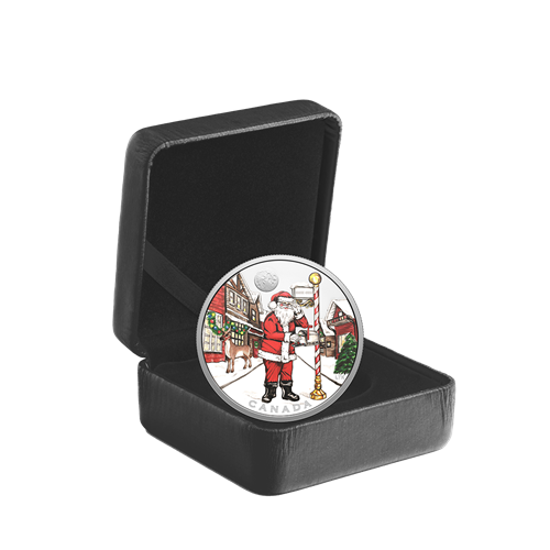 Santa Claus, colored, glowing/leuchtet mit Taschenlampe