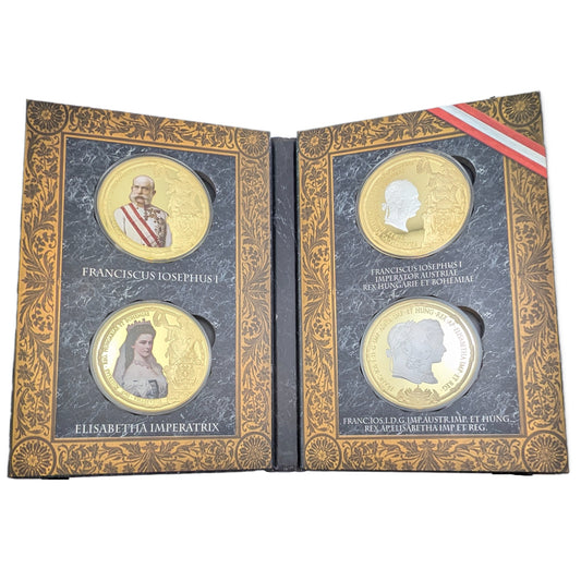 Franz Joseph Giant Medal Set, vergoldet teilweise mit Farbdruck, revers mit Swarovski Steinen